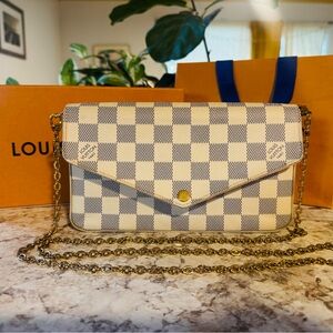 Louis Vuitton Pochette Félicie Damier Azur Canvas